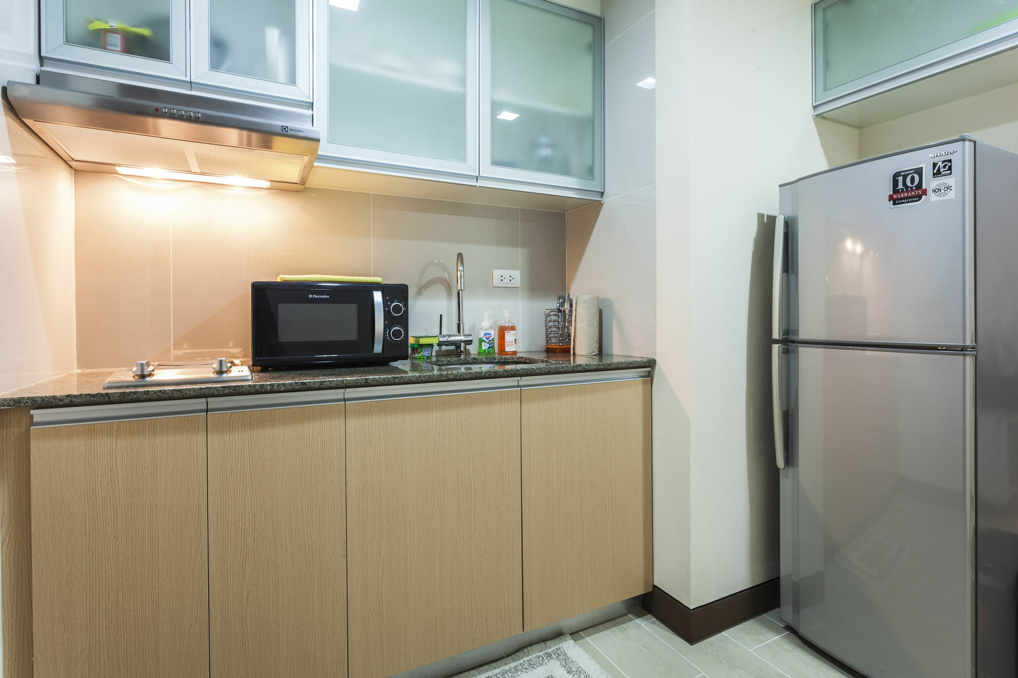 Csuites At Two Central Residences Μακάτι Εξωτερικό φωτογραφία